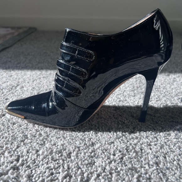 $820. JIMMY CHOO Seville Pearlized Blk/Gold Buckles  Ankle boots Shoes  36.5 - Picture 6 of 12